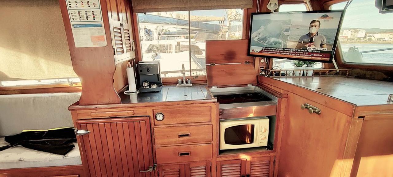 Barco 12 Mts Centro Cangas Eksteriør billede
